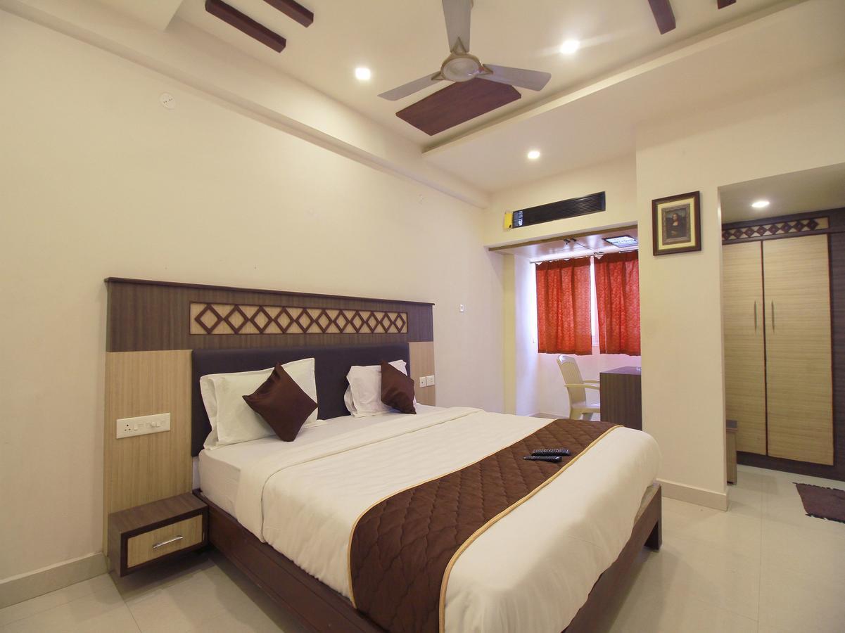 Oyo 11489 Pkn Classic Regency Madurai Exteriör bild